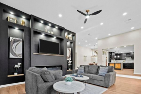 4BR 3BA Newly Renovated in Dallas, Pool and Modern